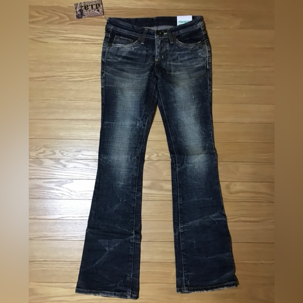 D.I.A. Diamond Denim